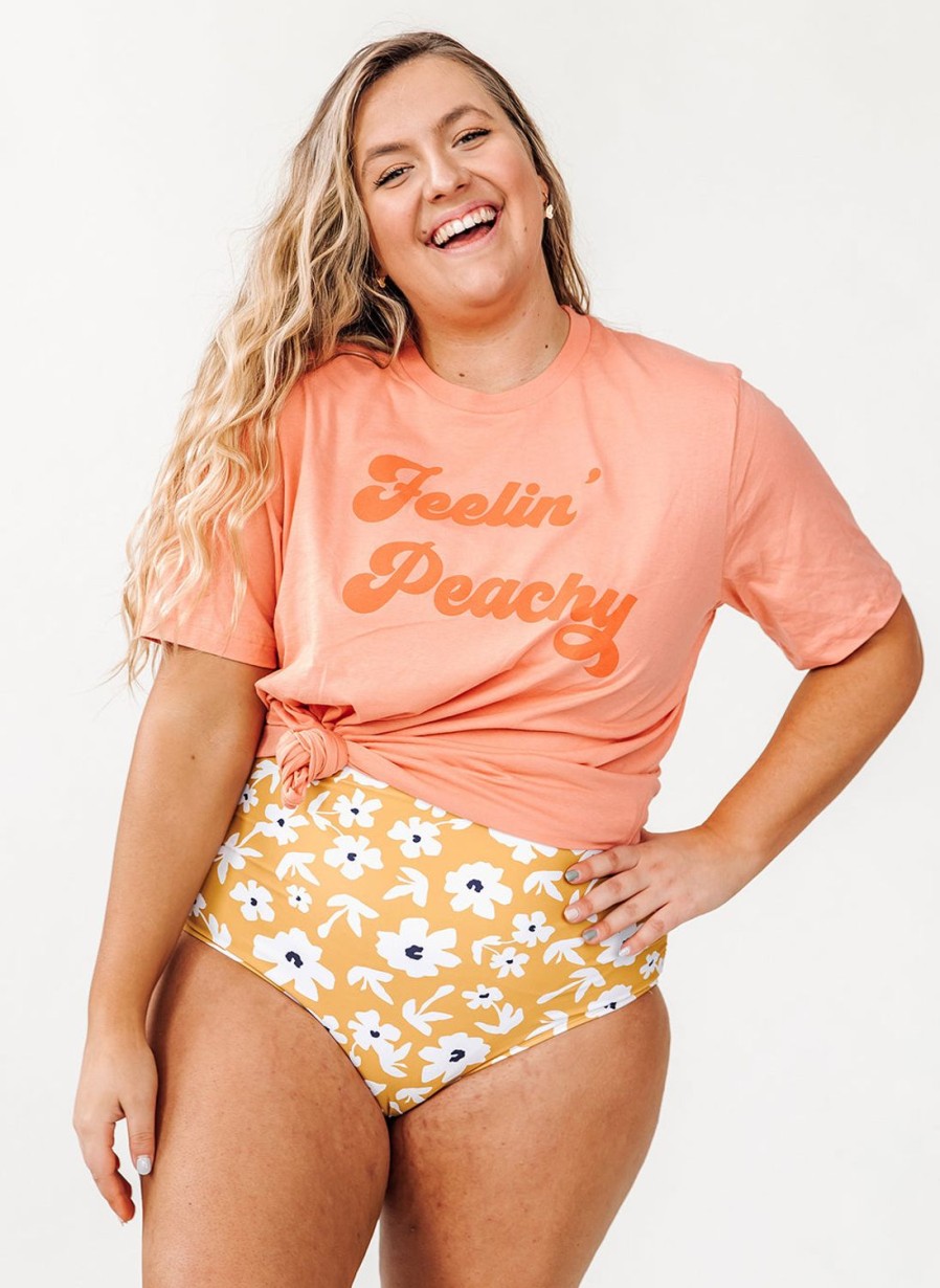 Beachwear Lime Ricki | Feelin' Peachy Graphic Tee From The Funnel Cake Tree | Lime Ricki